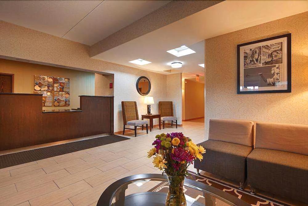 Days Inn By Wyndham Indiana Benjamin Franklin Highway Exterior foto