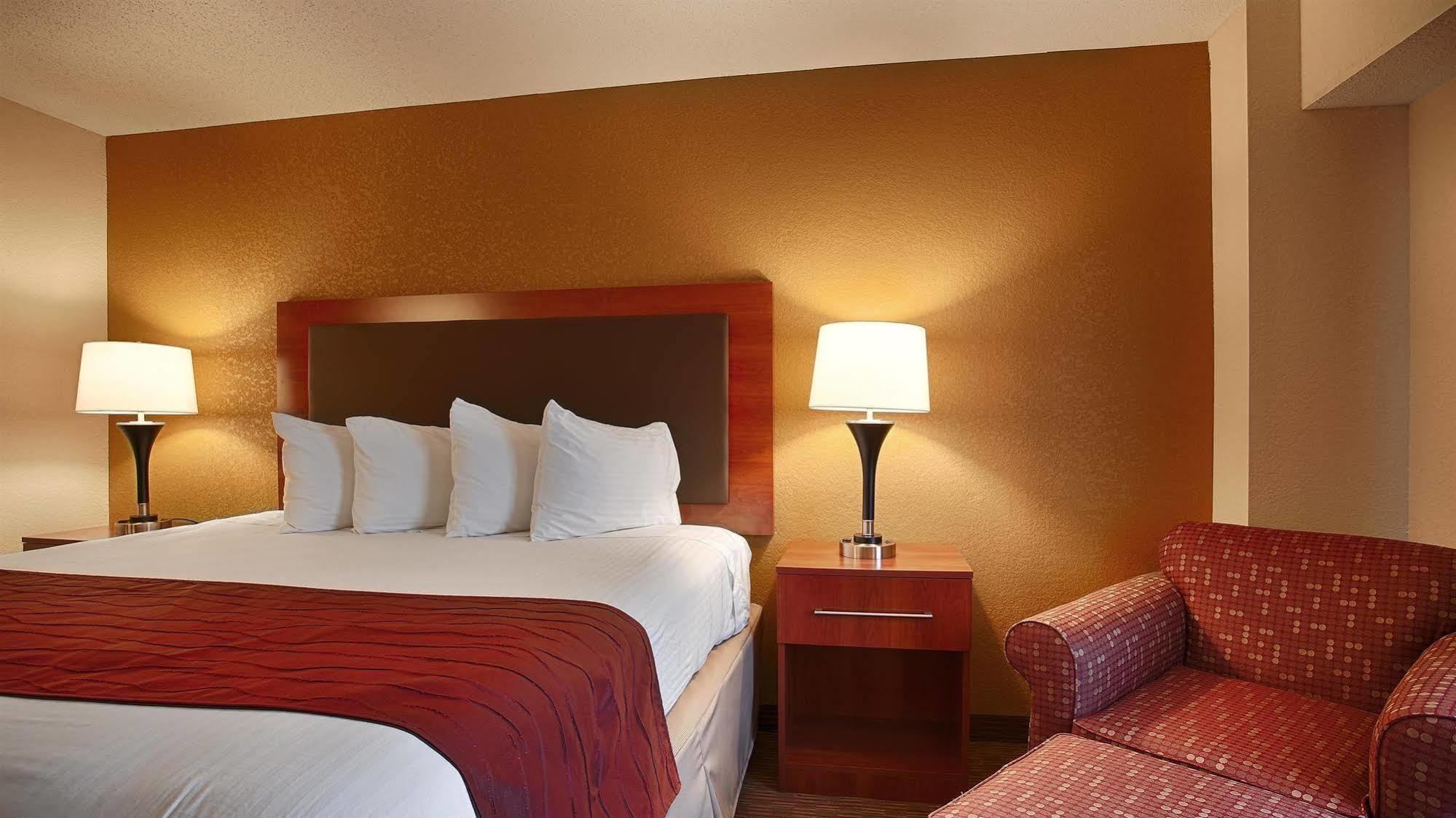Days Inn By Wyndham Indiana Benjamin Franklin Highway Exterior foto